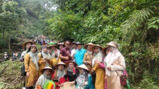 tradisi gotong royong